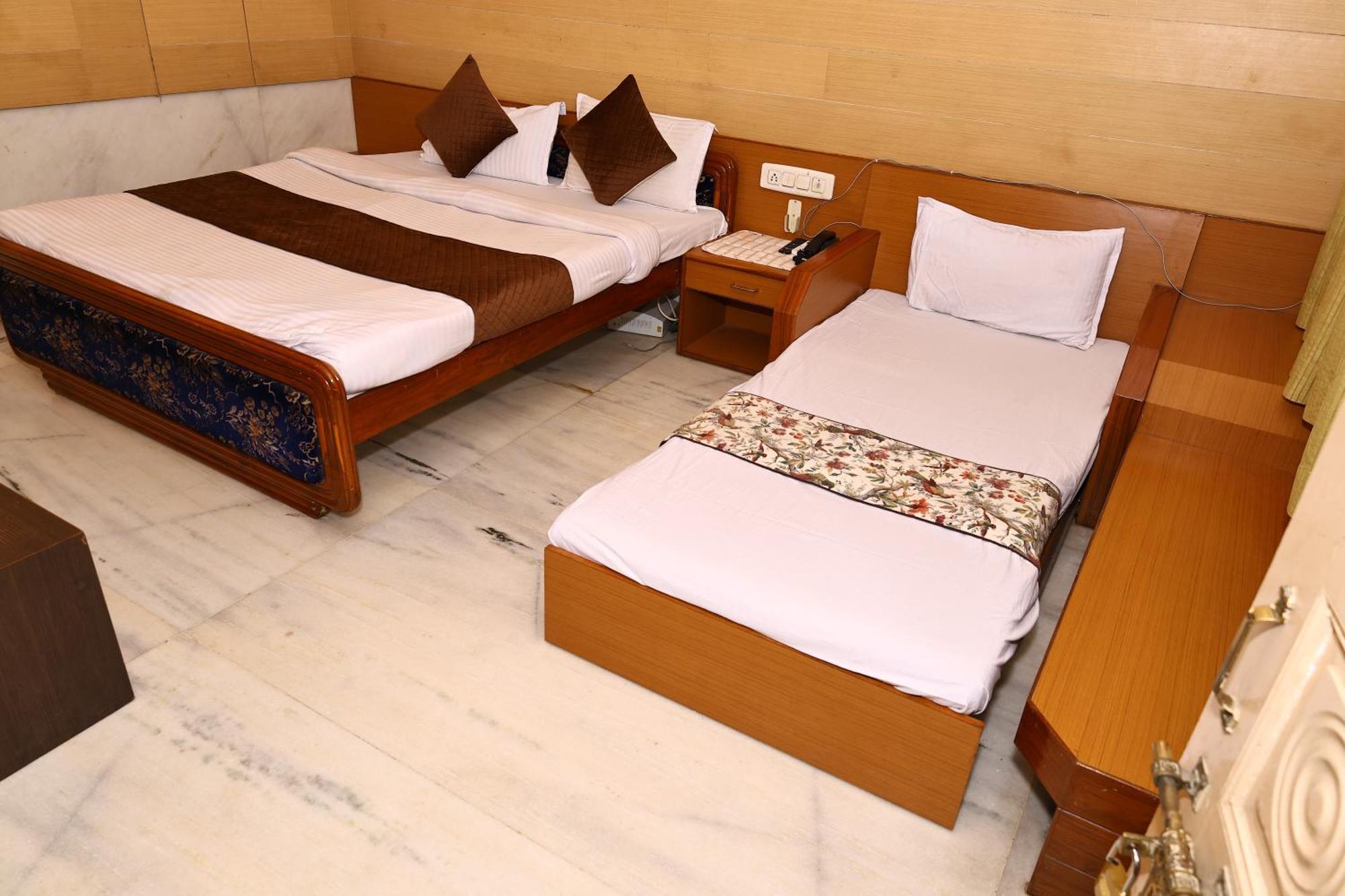 Hotel Suncity By Sharnam Nathdwara Exterior photo